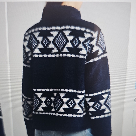 NWT Lucky Brand Geo Print Faux Fur Zip Teddy Jacket Large. Navy/Ivory - Picture 2 of 16